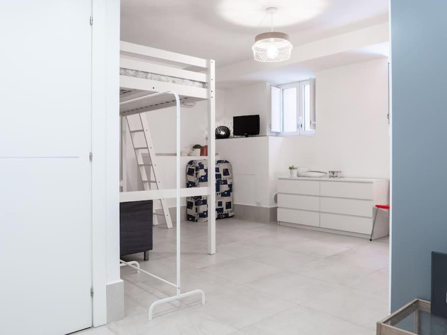 Vicino Metro M3 Brenta Mailand